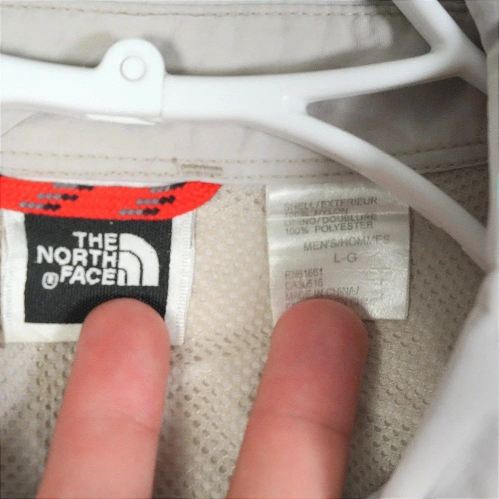 The North Face Button Shirt Mens Size Large Gray Vented Performance Outdoor Hike